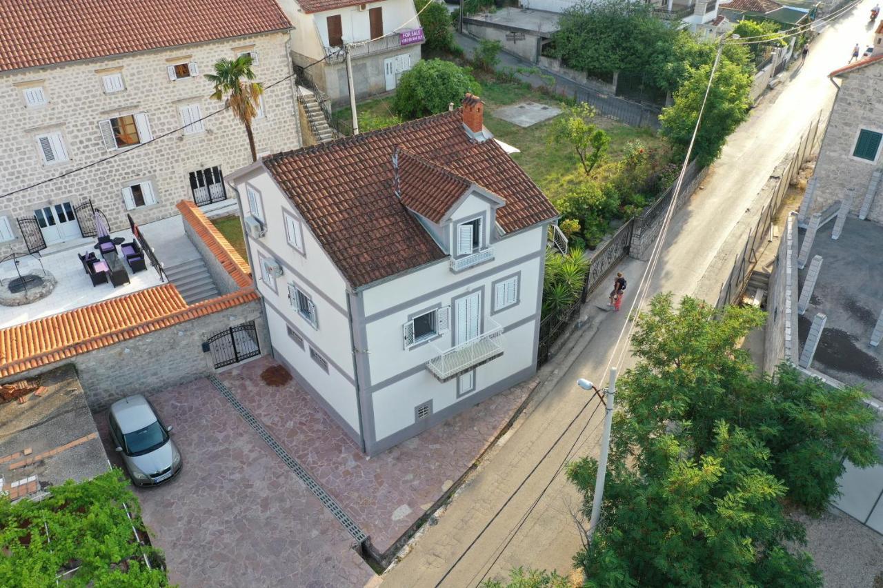 Willa Viva House Kotor Zewnętrze zdjęcie
